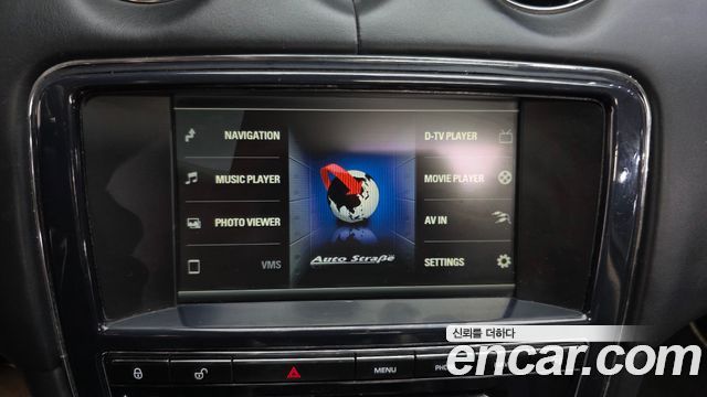 Jaguar XJ 3.0 SC Premium Luxury LWB X351 2013 — фото 14