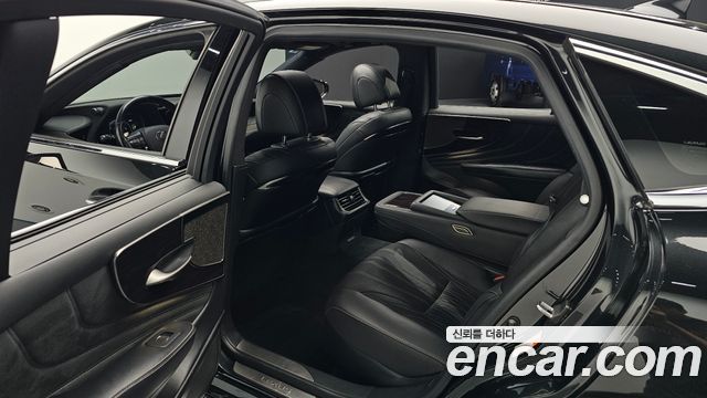 Lexus LS500h (V) 3.5 Luxury AWD 2021 — фото 12