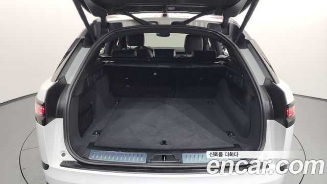 Land Rover Range Rover Velar 2.0 P250 Dynamic SE 2025 — фото 20