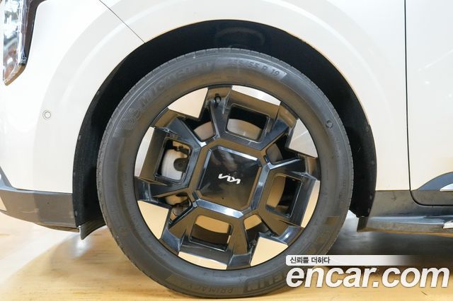 Kia Carnival (IV) Gasoline 9-Seater Signature 2024 — фото 5