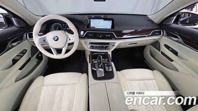 BMW 7 Series (G11) 750Li xDrive Luxury 2016 — фото 7