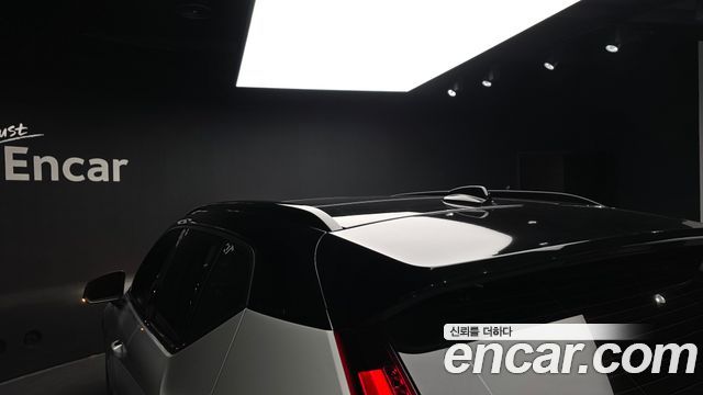 Volvo XC40 T4 R-Design 2019 — фото 43
