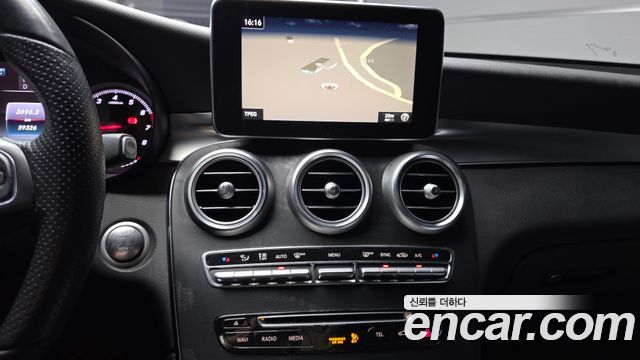 Mercedes-Benz GLC-Class (X253) GCL300 4MATIC Coupe 2019 — фото 14