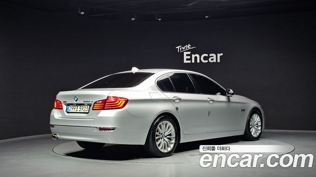 BMW 5 Series (F10) 520d Luxury 2014 — фото 2