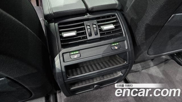 BMW 5 Series (F10) 520d Luxury 2014 — фото 18