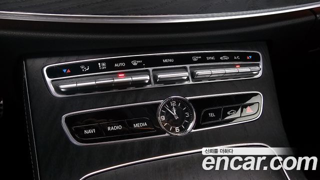 Mercedes-Benz E-Class (W213) E220d Coupe 2019 — фото 18