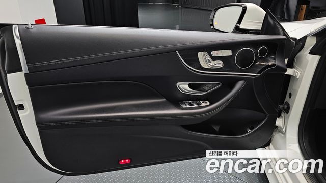 Mercedes-Benz E-Class (W213) E220d Coupe 2019 — фото 24