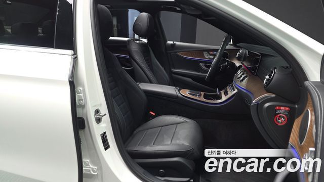 Mercedes-Benz E-Class (W213) E250 Exclusive 2023 — фото 11