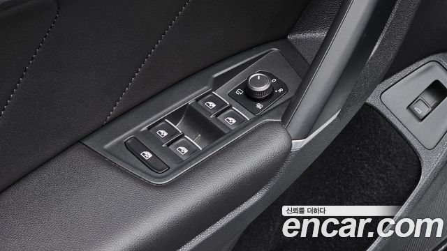 Volkswagen Tiguan (II) 2.0 TDI Premium 2018 — фото 32