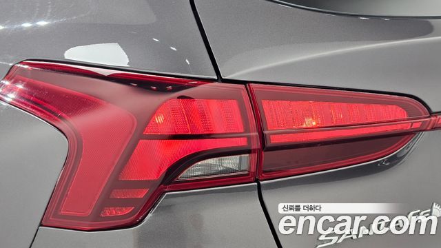 Hyundai Santa Fe Diesel 2.2 2WD Exclusive 2022 — фото 23