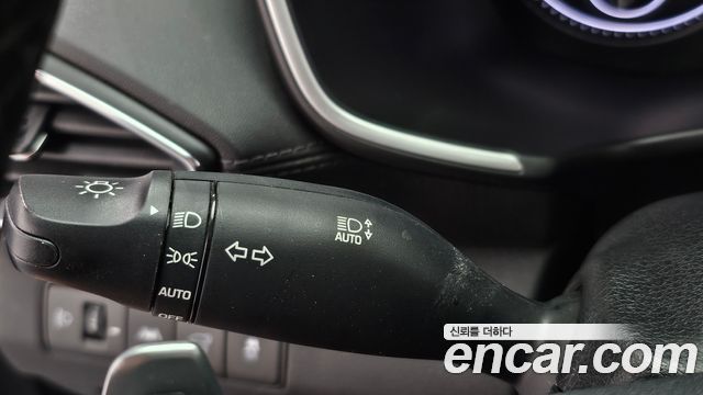 Hyundai Santa Fe Diesel 2.2 2WD Exclusive 2022 — фото 29
