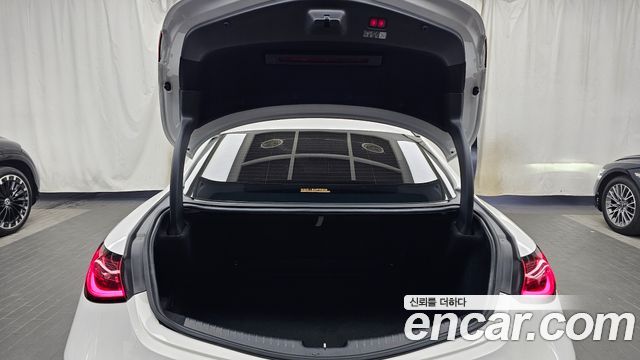Mercedes-Benz CLE-Class (C236) CLE200 Coupe 2024 — фото 24