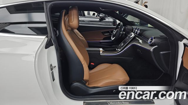 Mercedes-Benz CLE-Class (C236) CLE200 Coupe 2024 — фото 32