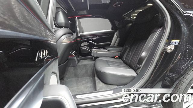 Audi A8 (D5) 55 TFSI Quattro Premium LWB 2023 — фото 16