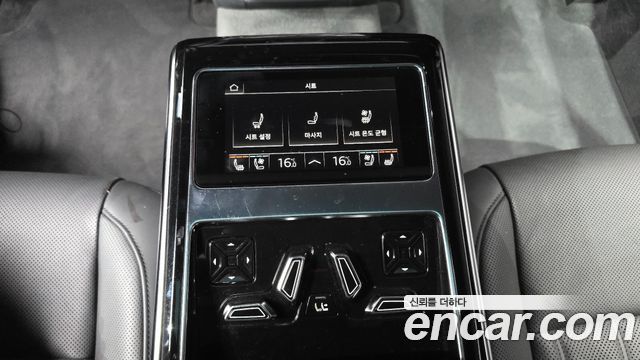 Audi A8 (D5) 55 TFSI Quattro Premium LWB 2023 — фото 22