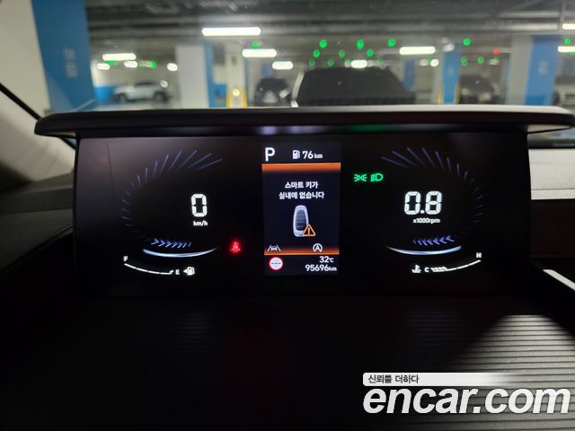 Hyundai Staria Tourer 9-Seater Modern 2023 — фото 5