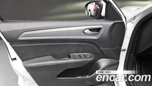 Renault Korea XM3 1.3 TCe RE Signature 2020 — фото 30