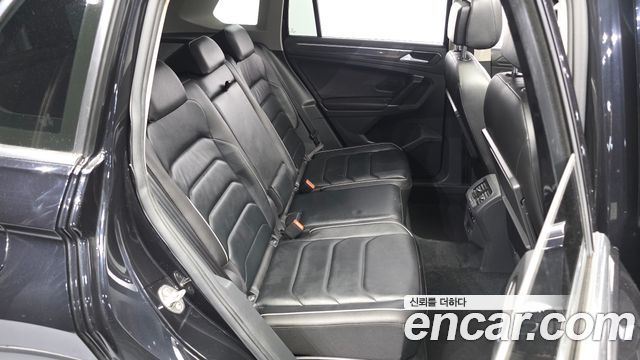 Volkswagen Tiguan (II) 2.0 TDI 4Motion Prestige 2018 — фото 12