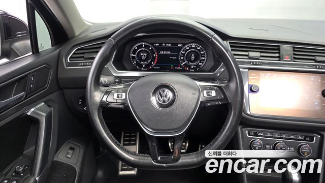 Volkswagen Tiguan (II) 2.0 TDI 4Motion Prestige 2018 — фото 13