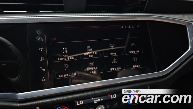 Audi Q3 (F3) 35 TDI Quattro Premium Sportback 2022 — фото 20