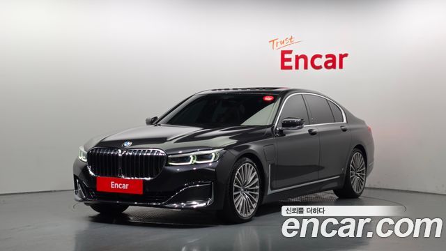 BMW 7 Series (G11) 745e iPerformance Design Pure Excellence