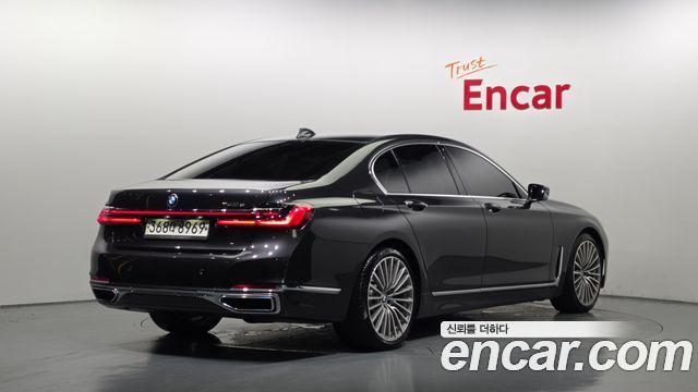 BMW 7 Series (G11) 745e iPerformance Design Pure Excellence 2020 — фото 2