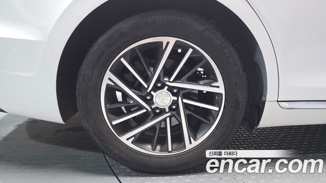 Hyundai Grandeur (IG) 3.0 LPi Premium Choice 2020 — фото 5