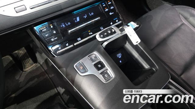 Hyundai Grandeur (IG) 3.0 LPi Premium Choice 2020 — фото 9