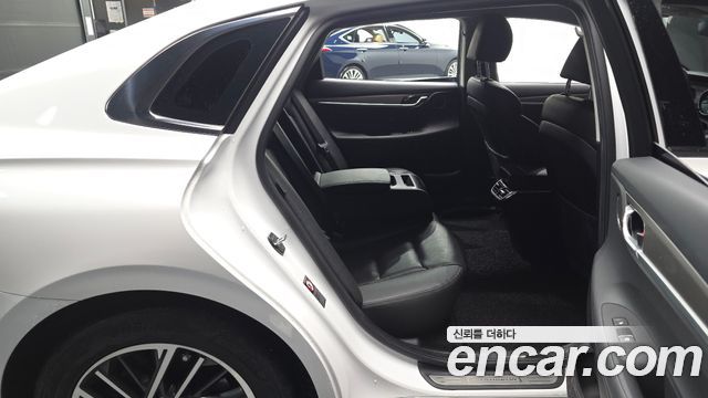 Hyundai Grandeur (IG) 3.0 LPi Premium Choice 2020 — фото 11