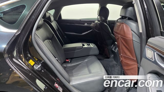 Genesis G80 3.8 GDI Prestige 2018 — фото 12