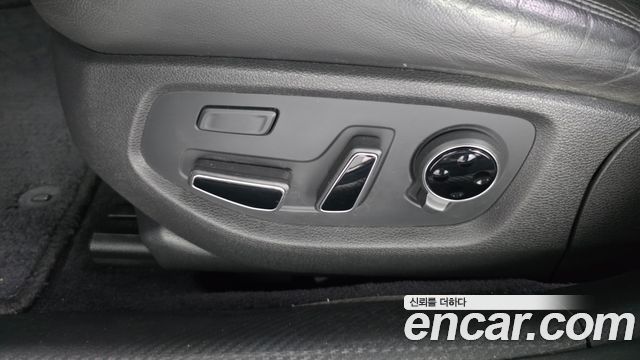 Genesis G80 3.8 GDI Prestige 2018 — фото 32