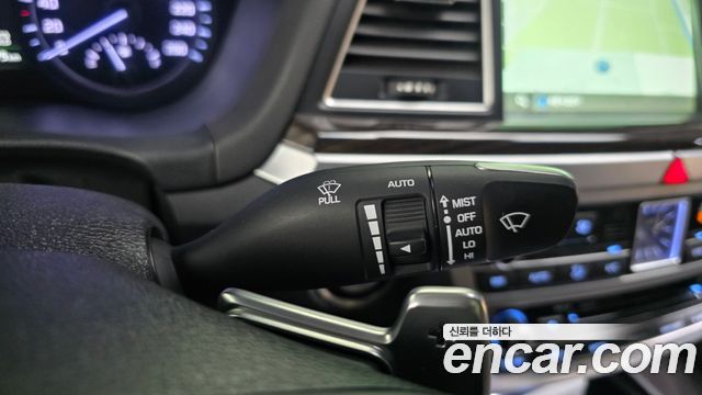 Genesis G80 3.8 GDI Prestige 2018 — фото 34