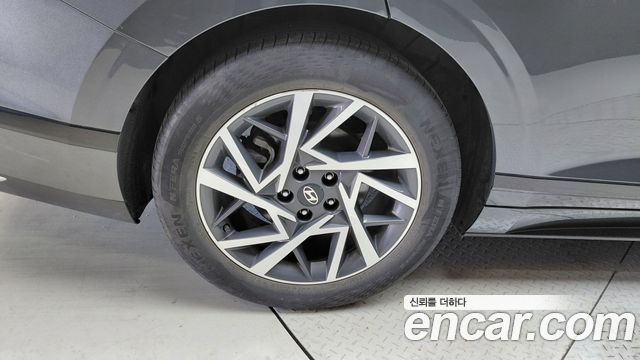 Hyundai Grandeur (GN7) 2,5 Gasoline 2WD Premium 2023 — фото 5