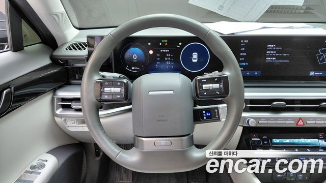 Hyundai Grandeur (GN7) 2,5 Gasoline 2WD Premium 2023 — фото 13