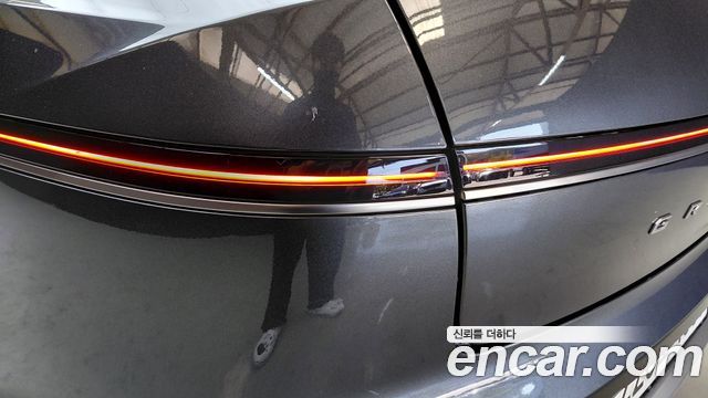 Hyundai Grandeur (GN7) 2,5 Gasoline 2WD Premium 2023 — фото 23