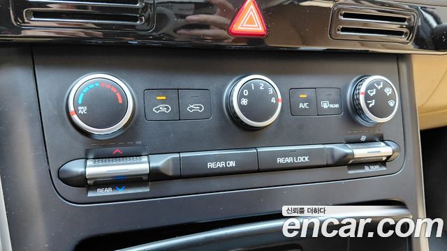 Kia Carnival (IV) Diesel 9-Seater Prestige 2021 — фото 27