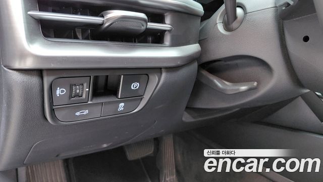Hyundai Grandeur (GN7) 2,5 Gasoline 2WD Premium 2025 — фото 20