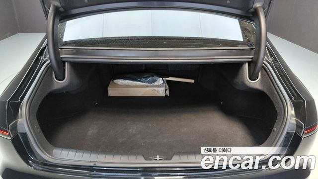 Hyundai Grandeur (GN7) 2,5 Gasoline 2WD Premium 2025 — фото 29