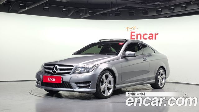 Mercedes-Benz C-Class (W204) C220 CDI Coupe