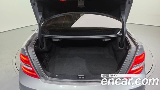 Mercedes-Benz C-Class (W204) C220 CDI Coupe 2013 — фото 20
