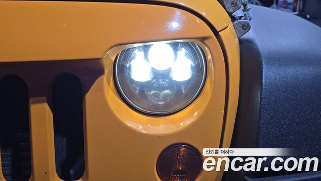 Jeep Wrangler (JK) 2.8 Diesel Rubicon 4Door 2013 — фото 27