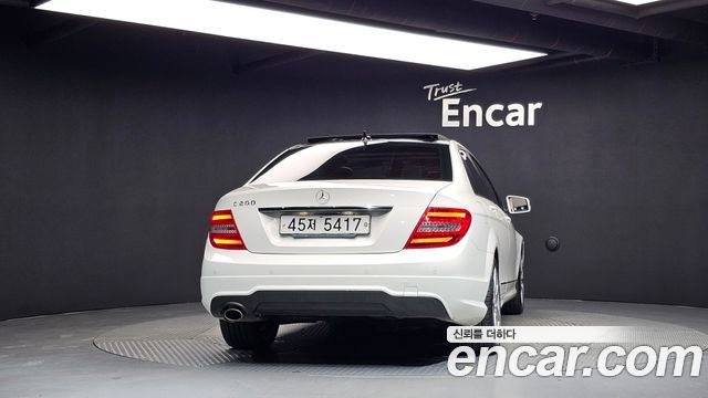 Mercedes-Benz C-Class (W204) C200 CGI Avantgarde Style Package 2013 — фото 4