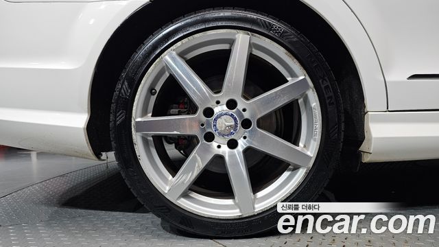 Mercedes-Benz C-Class (W204) C200 CGI Avantgarde Style Package 2013 — фото 5