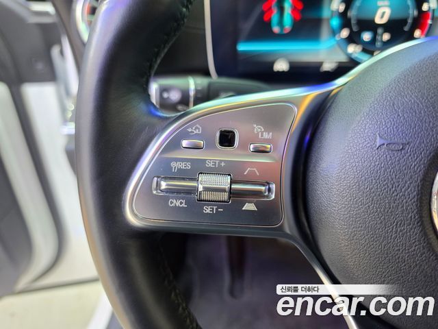 Mercedes-Benz CLS-Class (C257) CLS400d 4MATIC AMG Line 2019 — фото 18