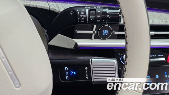 Hyundai Santa Fe (MX5) Gasoline 2.5T 2WD Calligraphy 2025 — фото 9