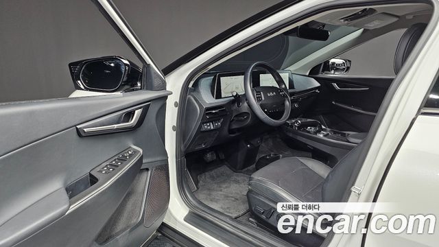 Kia EV6 Long Range Air 2022 — фото 10