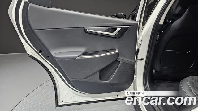 Kia EV6 Long Range Air 2022 — фото 31