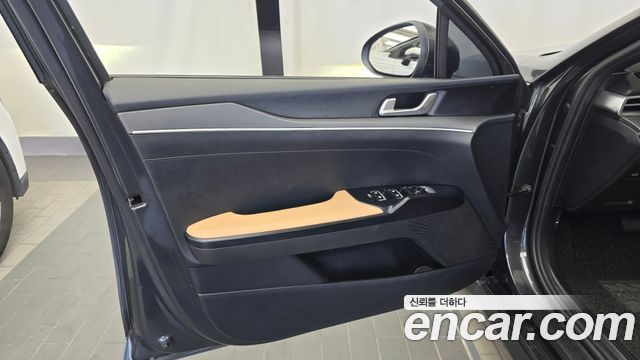Kia K5 (III) 2.0 Trendy 2022 — фото 24