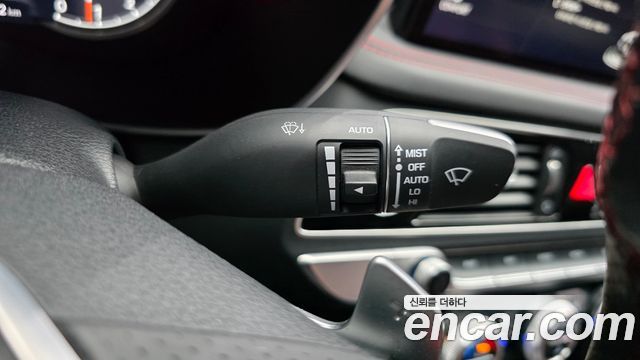 Genesis G70 Gasoline 2.0T 4WD 2022 — фото 30