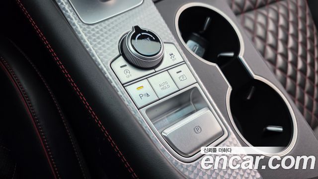 Genesis G70 Gasoline 2.0T 4WD 2022 — фото 33